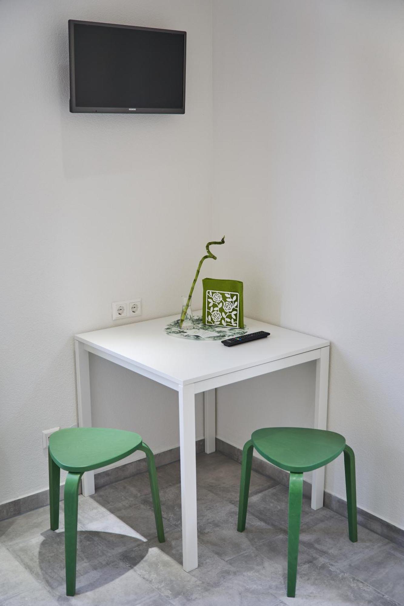 Greenhome Loerrach -Ihre Unterkunft Im 3-Laendereck- المظهر الخارجي الصورة